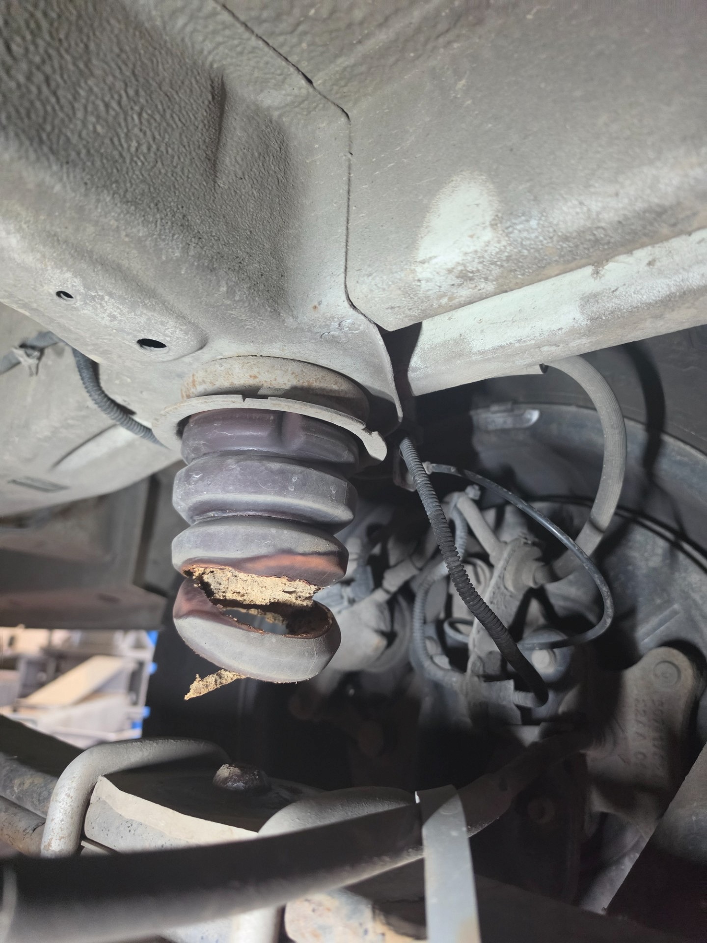 Stan tylnych odbojów i osłon - PEUGEOT BOXER Autobus