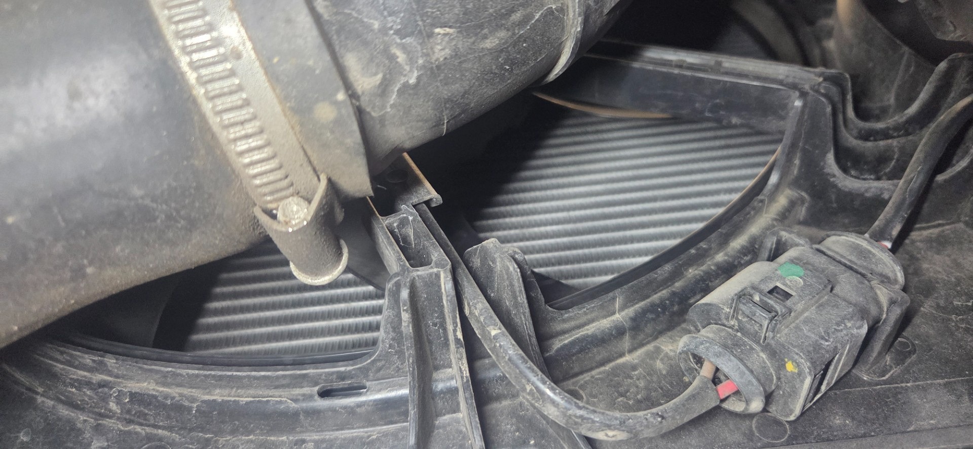 Stan chłodnicy układu chłodzenia - VW GOLF VII